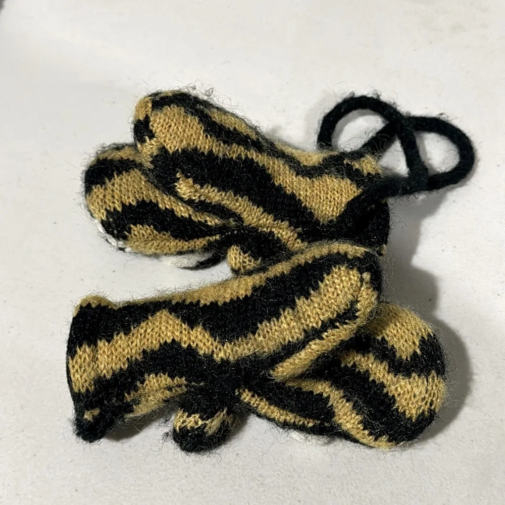 San Diego Hat Company Baby Fleece Lined Wool Tiger Mittens